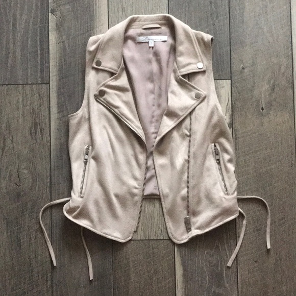 Lovers + Friends Elliot Vest - Picture 2 of 14